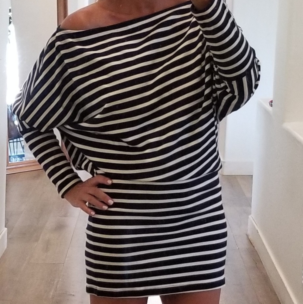 Off-shoulder minidress